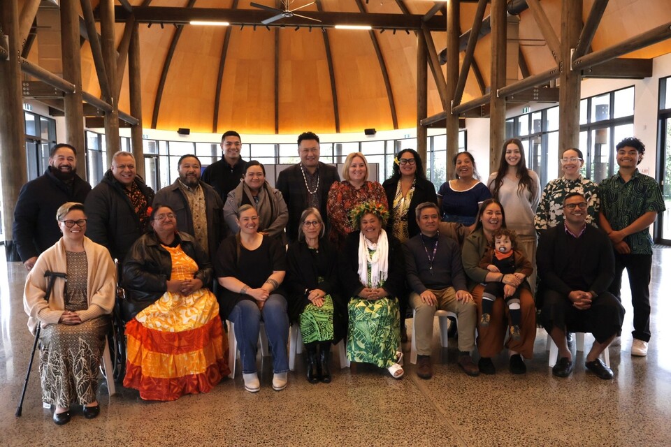 Aere Tai group photo at the Kaute Pasifika Fale