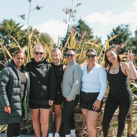 Group at a heretoday retreat